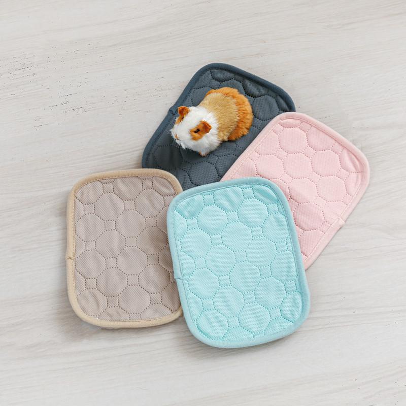 Hedgehog Bedding Liner - Su geçirmez Ped Pet Hamster Kaymaz